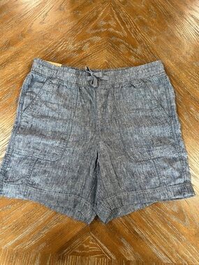 L.L. Bean 6” Mid-Rise Premium Linen Shorts